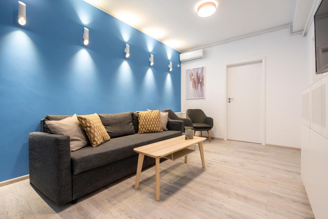Blue Design Apartament In Magheru Bükreş Dış mekan fotoğraf