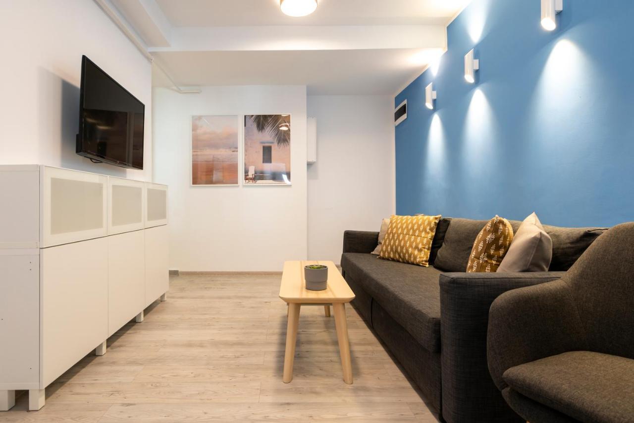 Blue Design Apartament In Magheru Bükreş Dış mekan fotoğraf